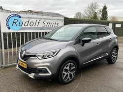 Grijs (metallic) Gebruikt 2018 Renault Captur Intens SUV | € 10.950 (Eerlijke prijs)