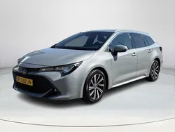 Grijs Gebruikt 2022 Toyota Corolla Stationwagen | € 25.950 (Iets duurder)