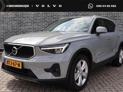 Grijs Gebruikt 2023 Volvo XC40 Core SUV | € 37.694 (Goede deal)