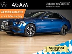 Blauw Gebruikt 2024 Mercedes C300 Luxury Sedan | € 46.950 (Goede deal)