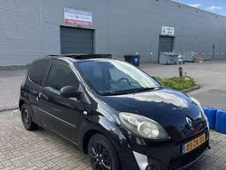 Zwart Gebruikt 2008 Renault Twingo Dynamique Hatchback | € 2.850 (Iets duurder)