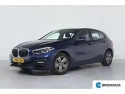 Blauw Gebruikt 2020 BMW 118 Executive Hatchback | € 20.900 (Goede deal)