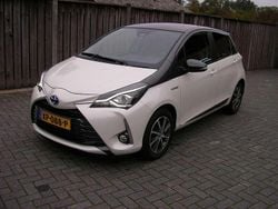 Wit Gebruikt 2019 Toyota Yaris Hybrid MPV | € 15.250 (Goede deal)