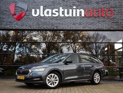 Grijs (metallic) Gebruikt 2020 Skoda Octavia Business Line Stationwagen | € 19.950 (Eerlijke prijs)