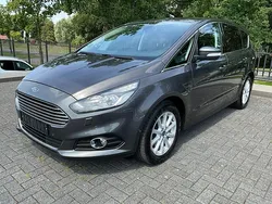 Grijs Gebruikt 2018 Ford S-MAX Titanium MPV | € 24.900 (Goede deal)