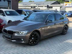 Bruin Gebruikt 2013 BMW 320 Efficient Dynamics Sedan | € 13.950 (Iets duurder)