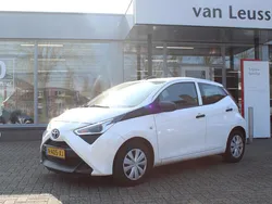 Gebruikt 2022 Toyota Aygo Hatchback | € 12.999 (Super prijs)