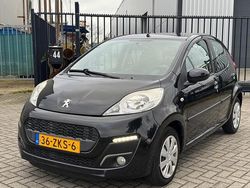 Zwart Gebruikt 2012 Peugeot 107 Active Hatchback | € 2.450 (Iets duurder)