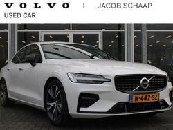 Wit Gebruikt 2022 Volvo S60 R-Design Sedan | € 24.900 (Goede deal)