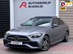 Grijs Gebruikt 2023 Mercedes C300e AMG line Sedan | € 47.950 (Eerlijke prijs)