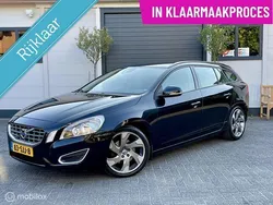 Zwart Gebruikt 2011 Volvo V60 Stationwagen | € 11.990 (Iets duurder)