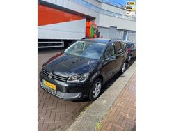 Zwart Gebruikt 2013 VW Touran Comfortline MPV | € 4.950