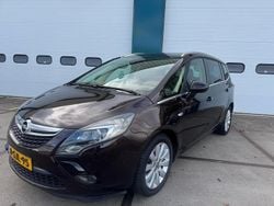 Bruin Gebruikt 2013 Opel Zafira Cosmo MPV | € 7.925 (Eerlijke prijs)