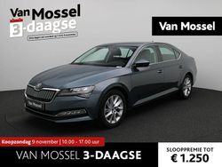 Grijs Gebruikt 2021 Skoda Superb Business Line Stationwagen | € 22.945
