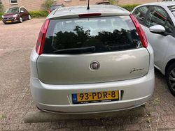 Zilver Gebruikt 2011 Fiat Punto Hatchback | € 1.200 (Eerlijke prijs)