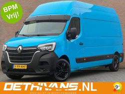 Blauw Gebruikt 2021 Renault Master Van | € 18.850 (Goede deal)