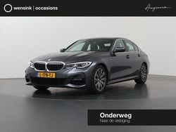 Grijs Gebruikt 2021 BMW 320 M Sport Sedan | € 34.830 (Eerlijke prijs)