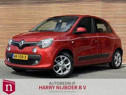 Rood Gebruikt 2015 Renault Twingo Signature Hatchback | € 6.900 (Goede deal)