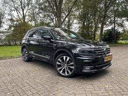 Zwart Gebruikt 2017 VW Tiguan Highline SUV | € 23.999 (Eerlijke prijs)