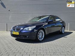 Blauw, metallic lak Gebruikt 2007 BMW 525 Comfort Edition Sedan | € 7.999 (Eerlijke prijs)