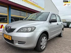 Grijs Gebruikt 2006 Mazda 2 Touring MPV | € 999 (Super prijs)