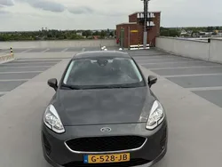 Grijs Gebruikt 2019 Ford Fiesta Trend Hatchback | € 10.500 (Eerlijke prijs)