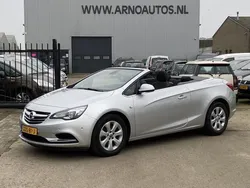 Grijs, metallic lak Gebruikt 2016 Opel Cascada Innovation Cabriolet | € 14.750 (Goede deal)