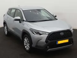Zilver Nieuw 2025 Toyota Corolla Cross Active SUV | € 40.189 (Goede deal)