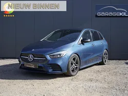 Blauw Gebruikt 2019 Mercedes B180 Business MPV | € 22.690 (Eerlijke prijs)