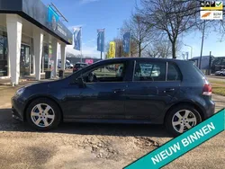 Blauw Gebruikt 2010 VW Golf VI Highline Hatchback | € 6.749 (Eerlijke prijs)