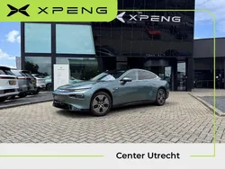 Groen Gebruikt 2023 XPENG P7 RWD Long Range Sedan | € 34.945