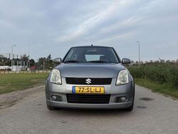 Grijs Gebruikt 2006 Suzuki Swift Exclusive Hatchback | € 1.500 (Goede deal)