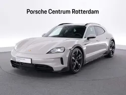 Krijt Gebruikt 2024 Porsche Taycan Cross Turismo Sedan | € 119.900