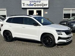 Wit, metallic lak Gebruikt 2023 Skoda Karoq Business Line SUV | € 36.900 (Iets duurder)