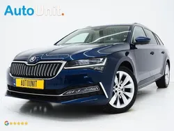 Blauw Gebruikt 2021 Skoda Superb Stationwagen | € 27.840 (Eerlijke prijs)