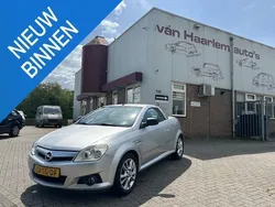 Grijs Gebruikt 2006 Opel Tigra Cabriolet | € 1.250 (Super prijs)