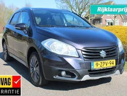 Grijs Gebruikt 2014 Suzuki SX4 S-Cross SUV | € 11.750 (Eerlijke prijs)