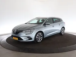 Grijs, metallic lak Gebruikt 2021 Renault Mégane GrandTour Edition One Stationwagen | € 17.200 (Eerlijke prijs)