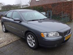 Grijs Gebruikt 2006 Volvo S60 Sedan | € 2.950 (Super prijs)
