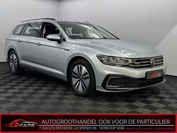 Grijs, metallic lak Gebruikt 2022 VW Passat Business Stationwagen | € 23.950 (Super prijs)