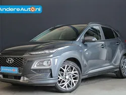 Grijs, metallic lak Gebruikt 2020 Hyundai Kona Premium SUV | € 21.995 (Eerlijke prijs)