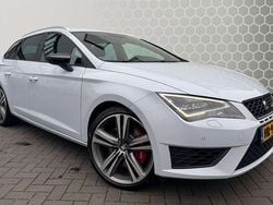 Grijs Gebruikt 2016 Cupra Leon Stationwagen | € 15.500 (Super prijs)