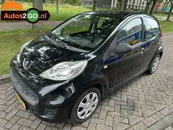 Zwart Gebruikt 2011 Peugeot 107 Hatchback | € 2.245 (Eerlijke prijs)