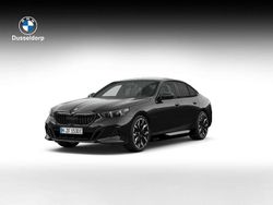 Zwart Nieuw 2025 BMW 530e M Sport Sedan | € 91.645 (Iets duurder)