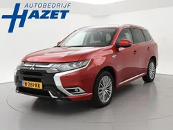 Rood Gebruikt 2021 Mitsubishi Outlander P-HEV Intense SUV | € 25.000 (Eerlijke prijs)