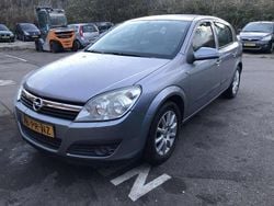 Hatchback Gebruikt 2004 Opel Astra Enjoy Hatchback | € 1.450 (Eerlijke prijs)