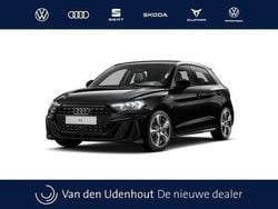 Zwart Nieuw 2025 Audi A1 Sportback Ambiente Hatchback | € 37.698 (Duur)