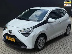 Wit Gebruikt 2020 Toyota Aygo X-play Hatchback | € 7.495 (Goede deal)