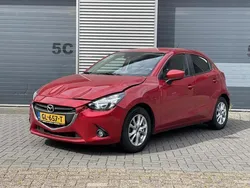 Rood Gebruikt 2015 Mazda 2 Edition Hatchback | € 5.950