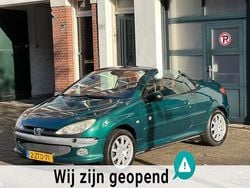 Groen Gebruikt 2003 Peugeot 206 CC Roland Garros Cabriolet | € 1.590 (Eerlijke prijs)